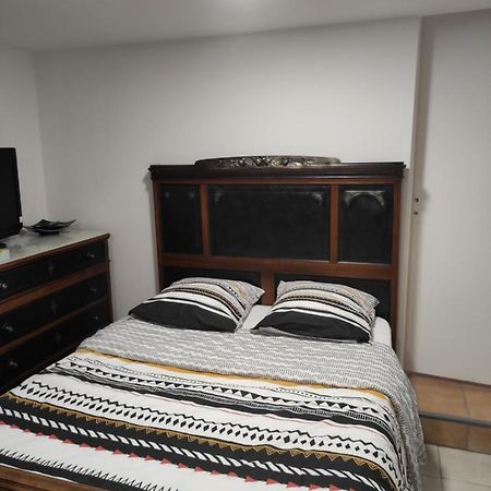 Chambre Entree Independante Lodève エクステリア 写真